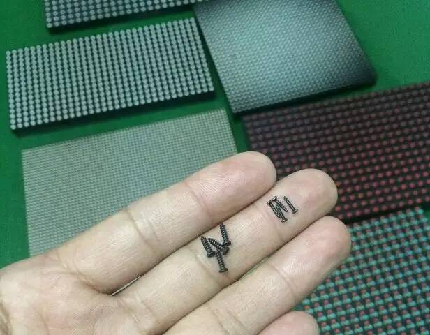 LED屏自動鎖螺絲機 自動鎖螺絲機